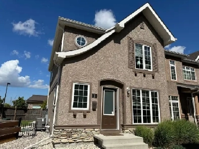 Sage Creek 2 Stry Townhouse/Condo 3 Br 2.5 Baths $392,800! Image# 1