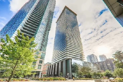 For Sale STUDIO 1 BATH at Yonge & Bloor Image# 1