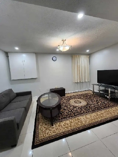 Separate Entrance - Spacious 1 Bedroom Basement for Rent Image# 1