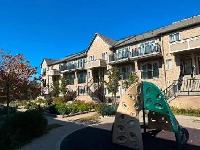 One Bedroom Condo Townhouse at Eglinton and Winston Churchill Image# 1