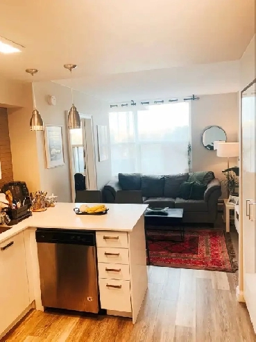 Furnished one-bedroom unit for rent- Midtown Toronto- 3-7 months Image# 2