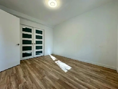 Completely New  4 1/2 apartment for rent! Image# 1