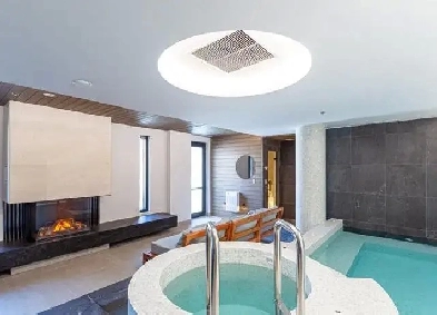 Élégant studio au design moderne avec balcon! Solar Uniquartier! Image# 1