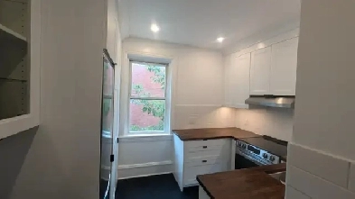 All Inclusive Beautiful One Bedroom in Little Italy. Image# 2