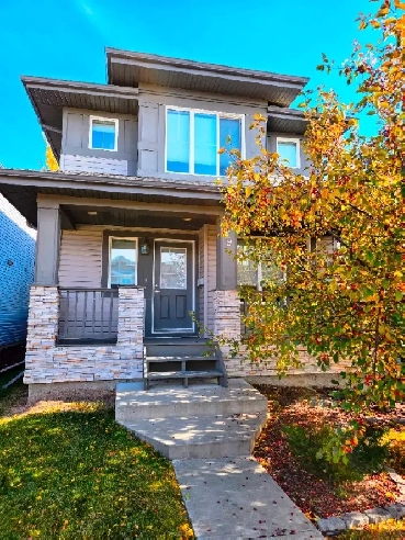 IMMACULATE 3 BDRM, 3 BATH, 2 STOREY HOME IN SOUTH FORT FOR RENT! Image# 1