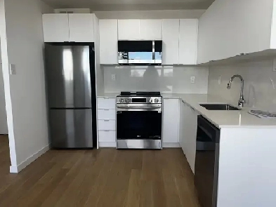 Renovated Two bedroom, Dupont and Lansdowne - ID 3601 Image# 1