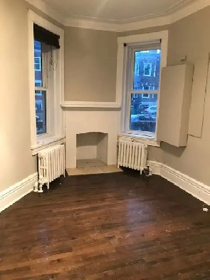 Top Duplex-Available Now - NDG