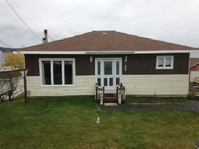 Well maintained home is located in beautiful Glovertown Image# 1