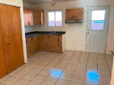 4-1/2 Mont-Bellevue Image# 1