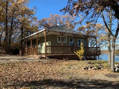 135 Davidson Drive , Rock Lake Image# 1