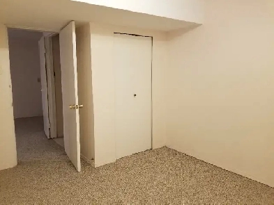 3 bedrooms available immediately Image# 1