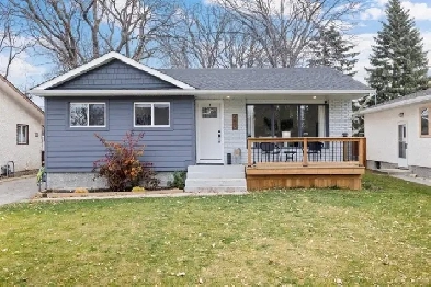 457 WOODLANDS CRES - RENOVATED BUNGALOW IN THE HEART OF WESTWOOD Image# 1