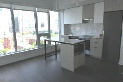 FOR RENT – THEORY CONDO ONE BEDROOM   DEN SUITE Image# 1