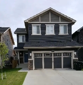 4 bedrooms House For Rent in Sherwood Park Image# 1