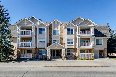 Beautiful 3-bedroom condo Close-in SW Image# 1