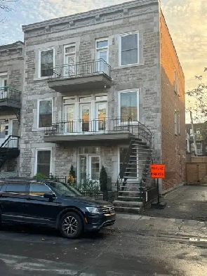3 1/2 PLATEAU MONT-ROYAL, 1er janvier Image# 1