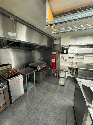 !COMMERCIAL KITCHEN TO RENT! DOWTOWN TORONTO Image# 1