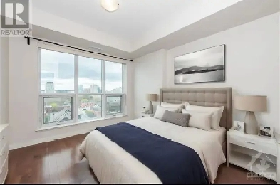 1BR den UOttawa, Rideau street condo for rent Image# 1