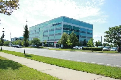 New furnished offices available on the ground floor Mississauga
