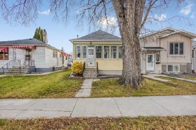 OPEN HOUSE! Tastefully Updated 3bdrm Bungalow in St James Image# 1