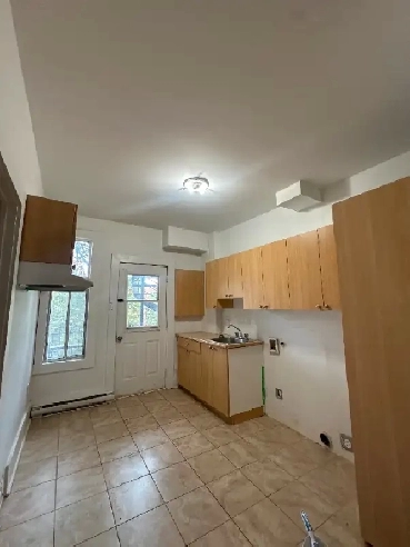 Beautiful 2 Bedroom available in Verdun - $1,650 Image# 1