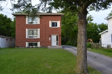 Deseronto-2 Bedroom apartment 1600 per month Image# 1