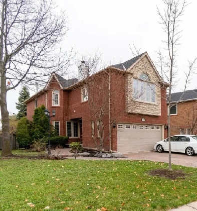 3 Bedrooms Detached House for Rent in Brampton (Upper Level) Image# 9