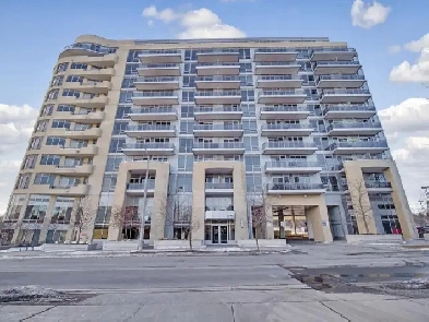 1 1 apartment next to leslie - sheppard subway station Image# 4