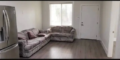 A clean 2 BR basement Image# 1