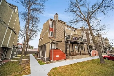 2-Bedroom House in Richmond West Image# 4