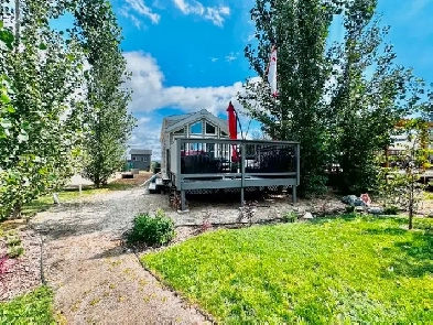 Stunning 2BR Mobile Home for Sale - 13 Lake Road Oak Point Image# 1