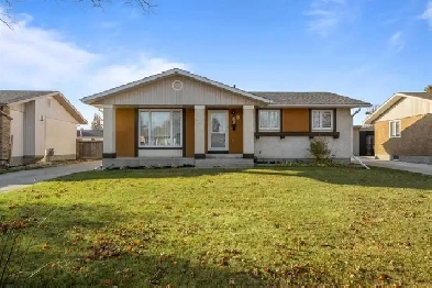 Maples Bungalow for Sale Image# 1