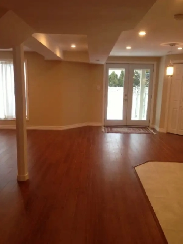 2 Bedroom Basement Apartment in Thornhill Woods $2150 Image# 1