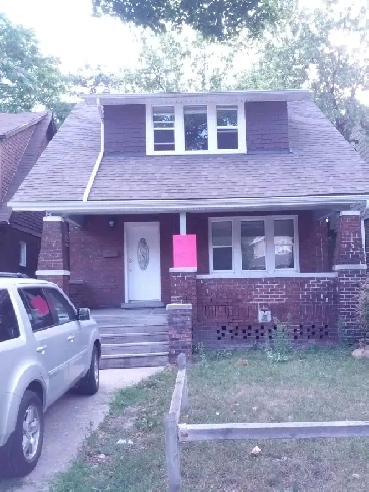 student room for rent Image# 1