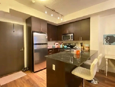 KING WEST - 1 Bedroom in Boutique Tridel Reve condo Image# 1