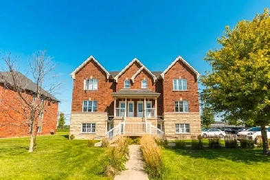 Condo à louer à Beloeil Image# 1