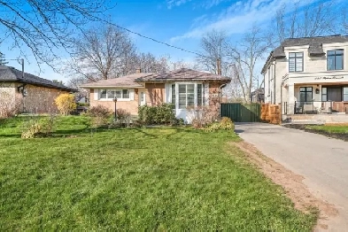 Room For Rent in Oakville from $699 Near Sheridan College Image# 1