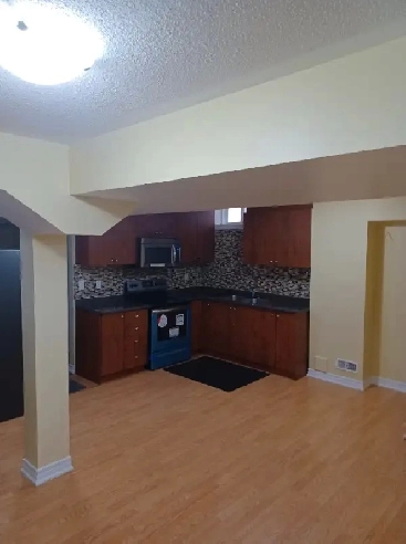 3 Bedroom Basement For Rent In Brampton, Dec 1 !! Image# 1