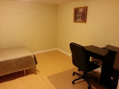 Furnished, Clean, Spacious Room: – Don Mills Rd/Finch Ave Image# 1