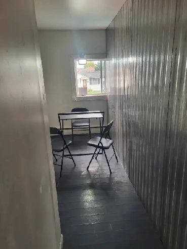 Car Sales Office/Lot For Rent- West Niagara/Beamsville Image# 1