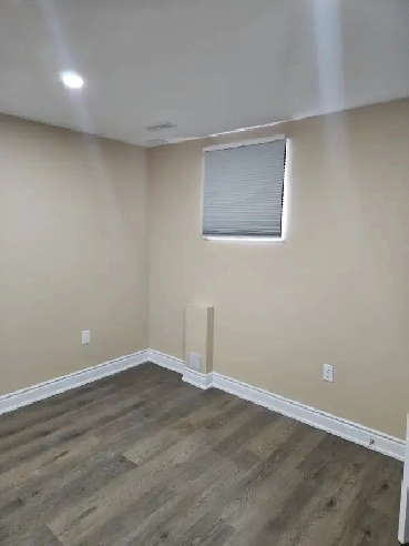 Room for Rent (sharing)- McVean/Cottrelle Image# 1