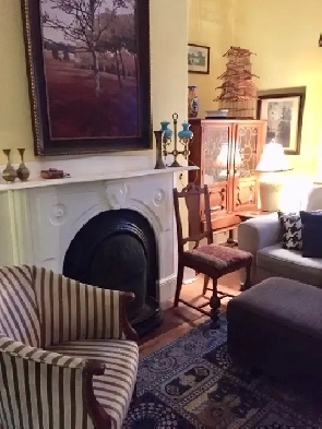 Lovely large South Park St room for rent Image# 1