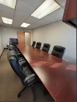 1,300  sq ft Prime Commercial Office Space for Rent!