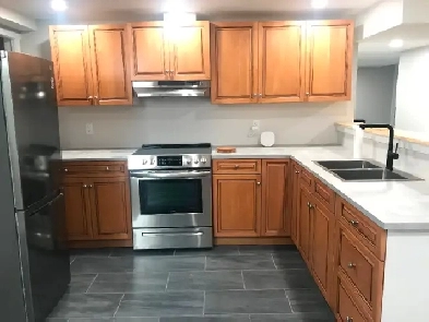 Modern Fully Furnished Room for Rent Image# 1