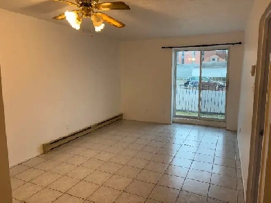 3 1/2 a louer granby Image# 1