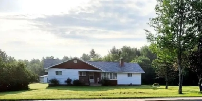 Minto Home For Sale With Huge Garage image