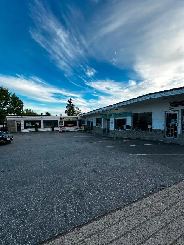 Prime High Exposure Commercial Unit for Lease in White Rock BC image