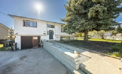 3564 Galloway Rd, West Kelowna, BC Image# 1