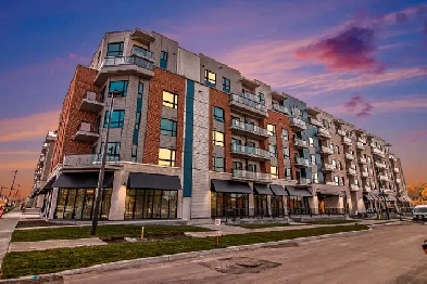 2 bedroom 2 bathroom apartment top floor Image# 1