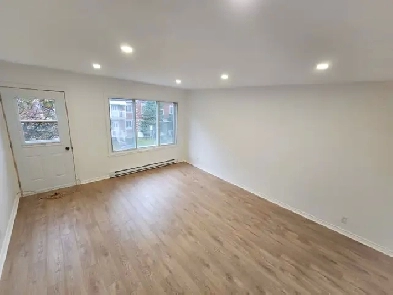 Large 3 bedrooms for rent Image# 1